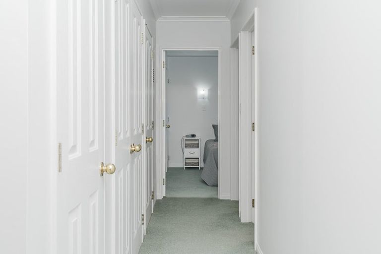 Photo of property in 6 Longford Court, Forest Lake, Hamilton, 3200