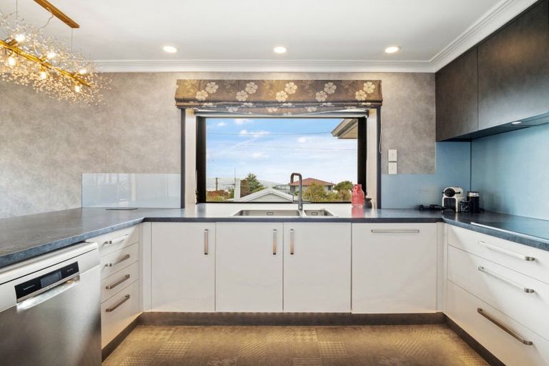 Photo of property in 12 Wills Street, Balaclava, Dunedin, 9011