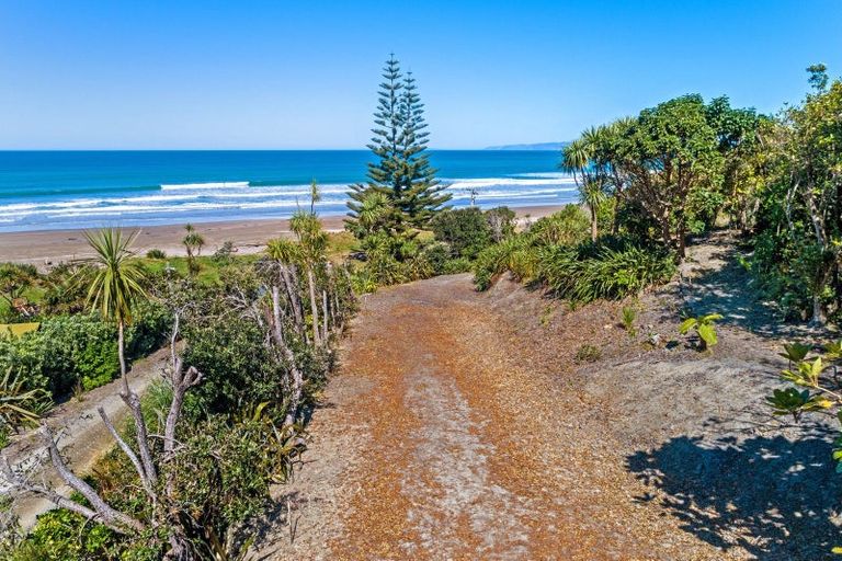 Photo of property in 1c Makorori Beach Road, Makorori, Gisborne, 4073