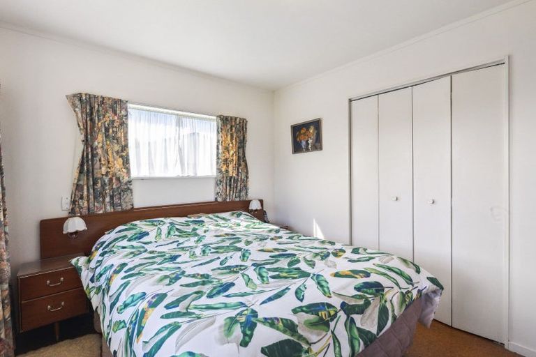 Photo of property in 12 Hydrabad Drive, Waitarere Beach, Levin, 5510