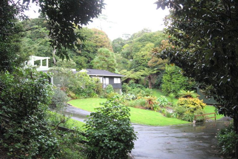 Photo of property in 8 Montressor Place, Howick, Auckland, 2014