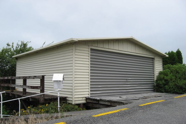 Photo of property in 13 Days Road, Lyttelton, 8082