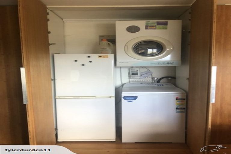 Photo of property in 74 Mills Road, Brooklyn, Wellington, 6021