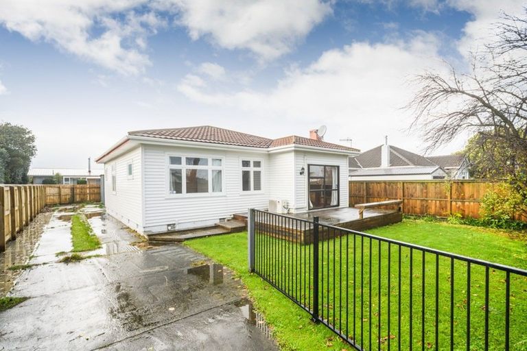 Photo of property in 65 Botanical Road, Takaro, Palmerston North, 4412