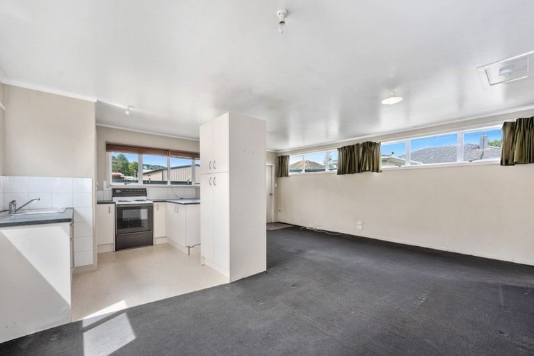 Photo of property in 17 Mcintyre Avenue, Fenton Park, Rotorua, 3010