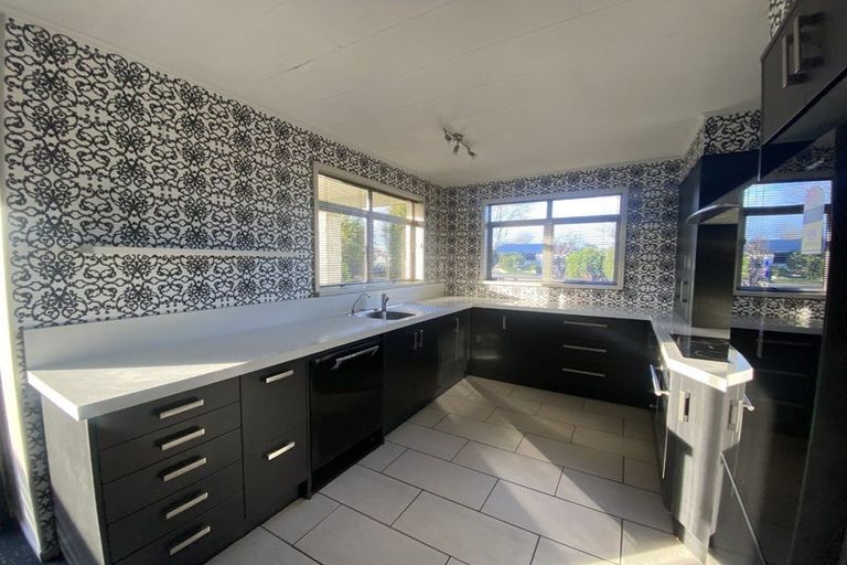 Photo of property in 168 Mackenzie Street, Winton, 9720