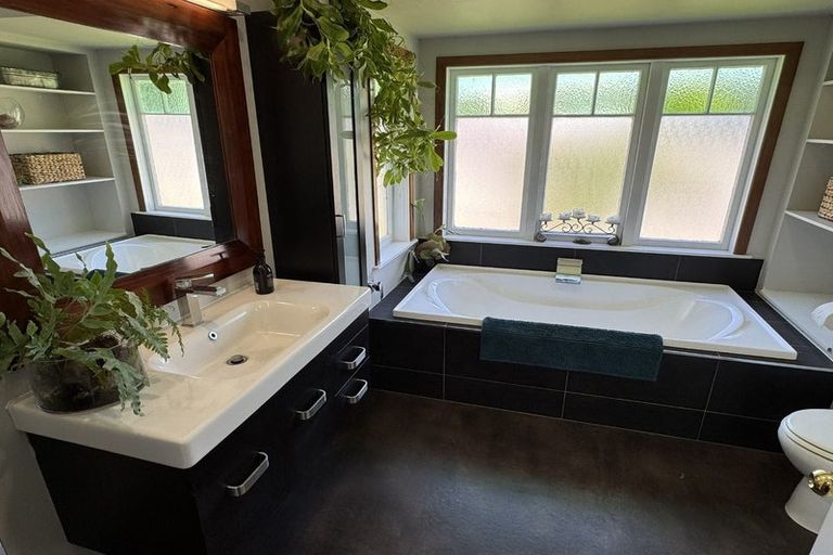 Photo of property in 30a Hall Street, Kihikihi, Te Awamutu, 3800