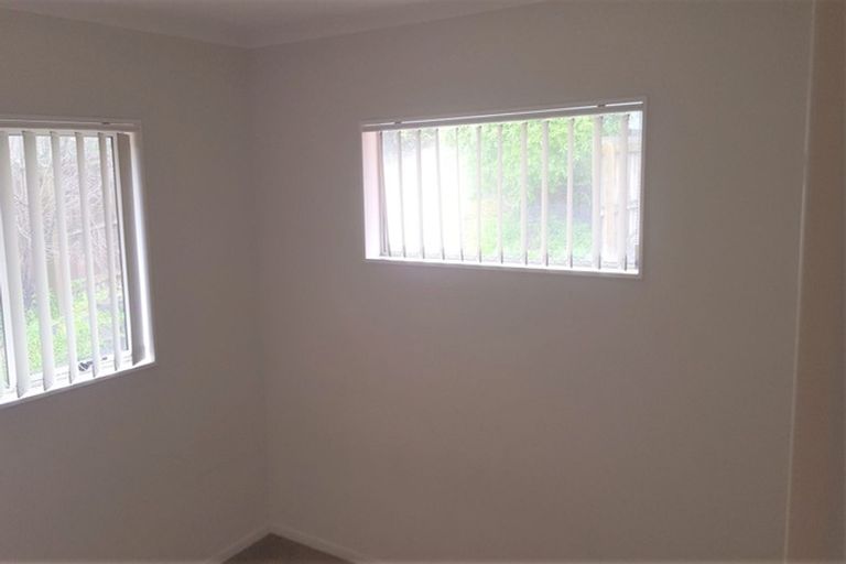 Photo of property in 13 Richard Halse Drive, Manurewa, Auckland, 2105