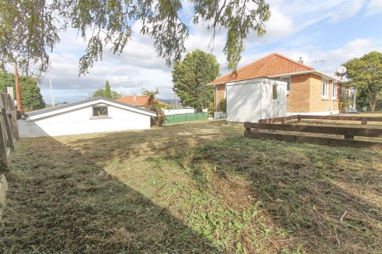 Photo of property in 281 Malfroy Road, Pomare, Rotorua, 3015