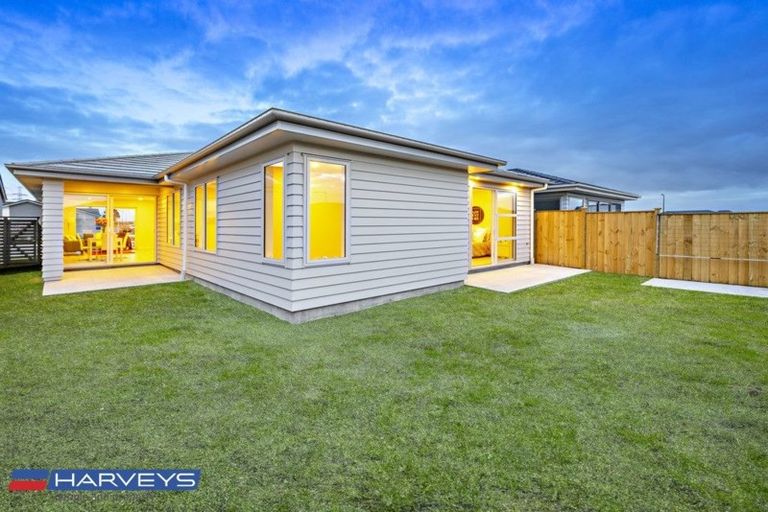 Photo of property in 34 Gum Spear Road, Takanini, 2112