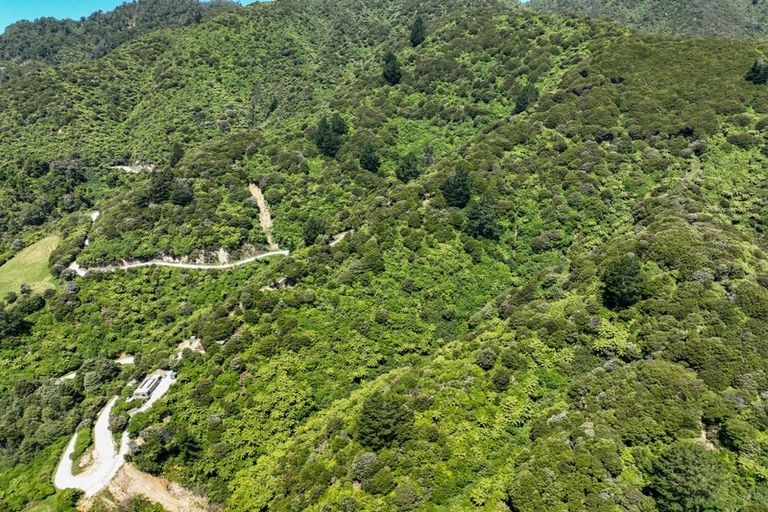 Photo of property in 180 Totaranui Road, Wainui Bay, Takaka, 7183