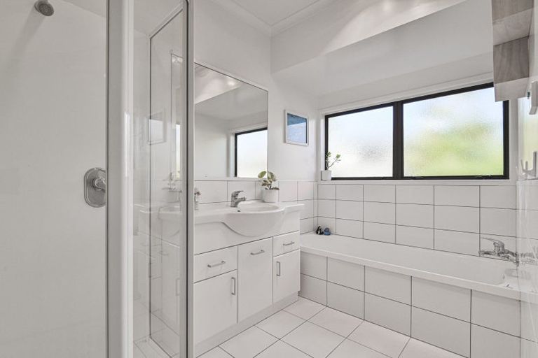 Photo of property in 4 Symons Street, Parkvale, Hastings, 4122