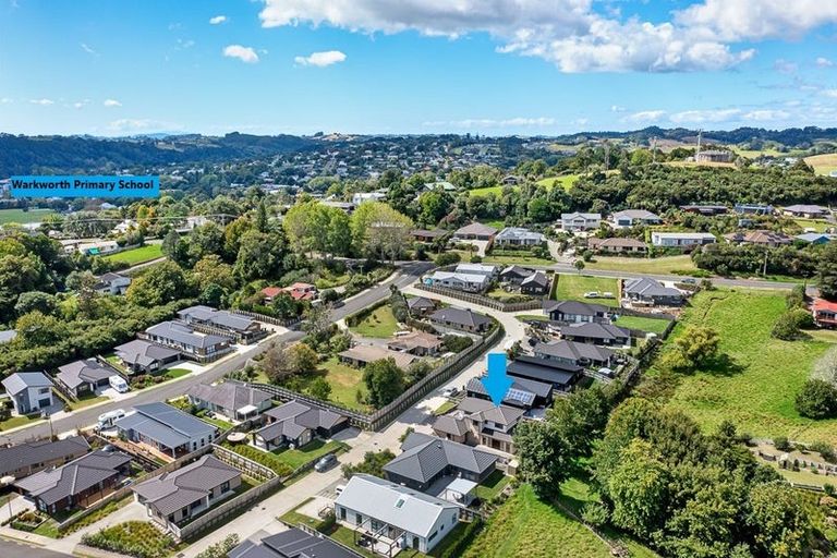 Photo of property in 15 Hikuwai Lane, Warkworth, 0910