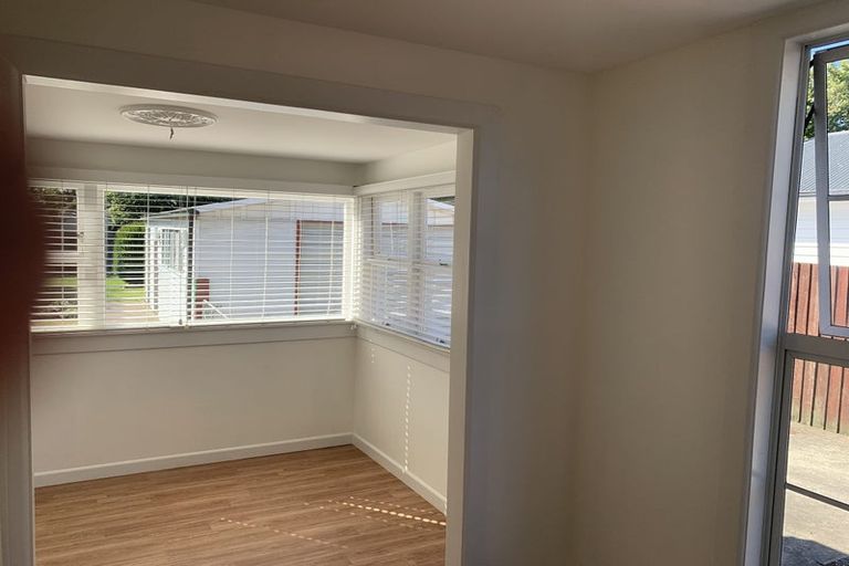 Photo of property in 11 Kellys Road, Mairehau, Christchurch, 8052