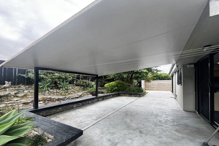 Photo of property in 46 Dalfield Place, Highbury, Palmerston North, 4412