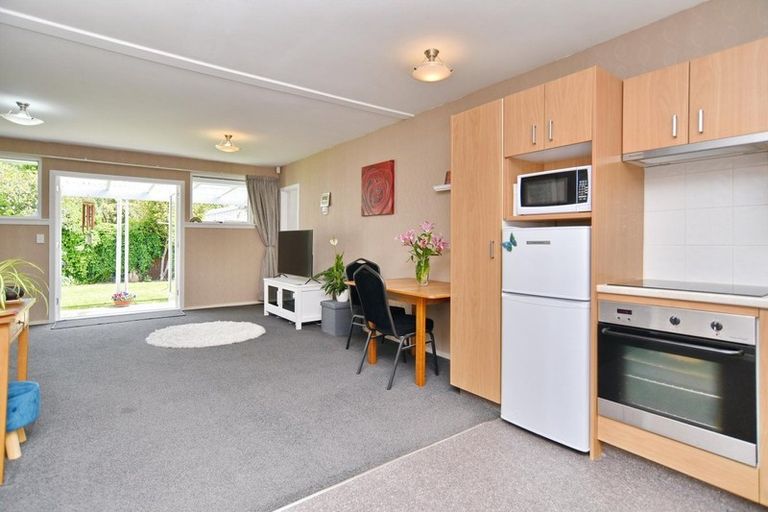 Photo of property in 2/56 Brabourne Street, Hillsborough, Christchurch, 8022