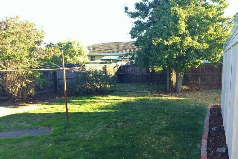 Photo of property in 19 Lamorna Road, Parklands, Christchurch, 8083
