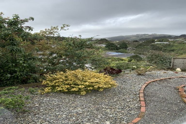 Photo of property in 161 Miromiro Road, Normandale, Lower Hutt, 5010