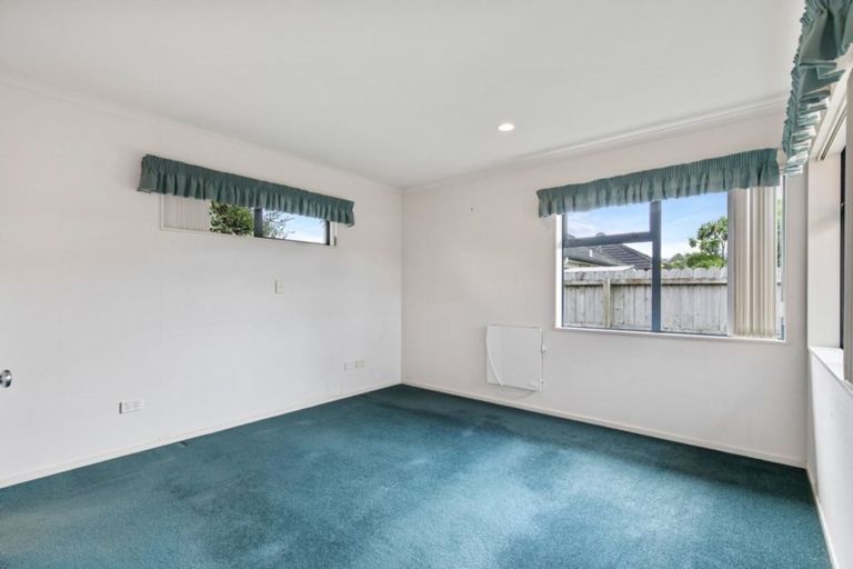 Photo of property in 24 Eastside Drive, Pukekohe, 2120
