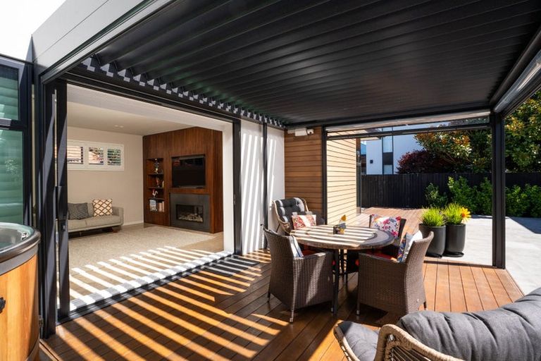 Photo of property in 10 Tui Street, Fendalton, Christchurch, 8041