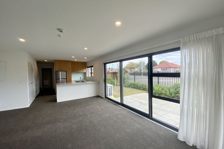 Photo of property in 6/69 Suva Street, Upper Riccarton, Christchurch, 8041