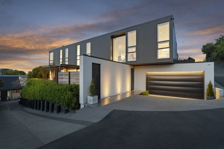 Photo of property in 14 Assisi Street, Mount Pleasant, Christchurch, 8081
