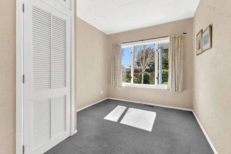 Photo of property in 35 Seyton Street, Stratford, 4332