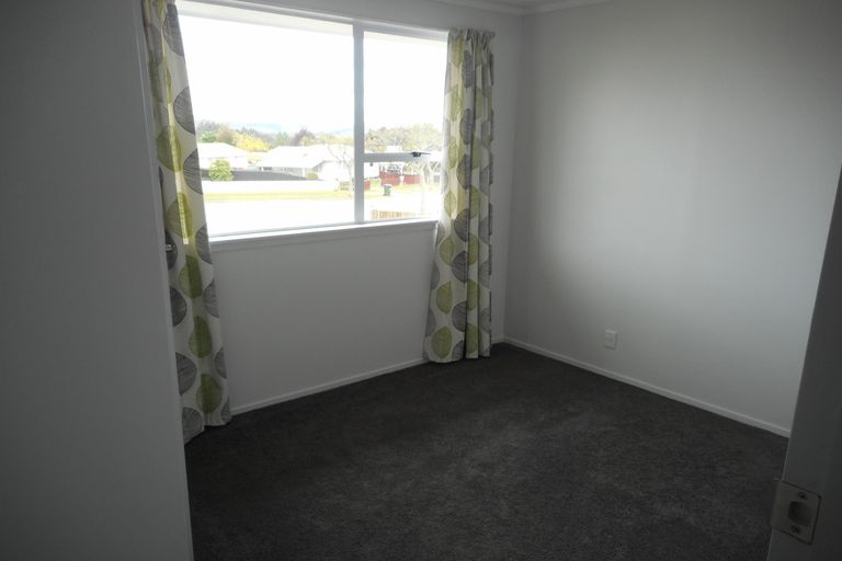 Photo of property in 8c Amethyst Place, Pukehangi, Rotorua, 3015