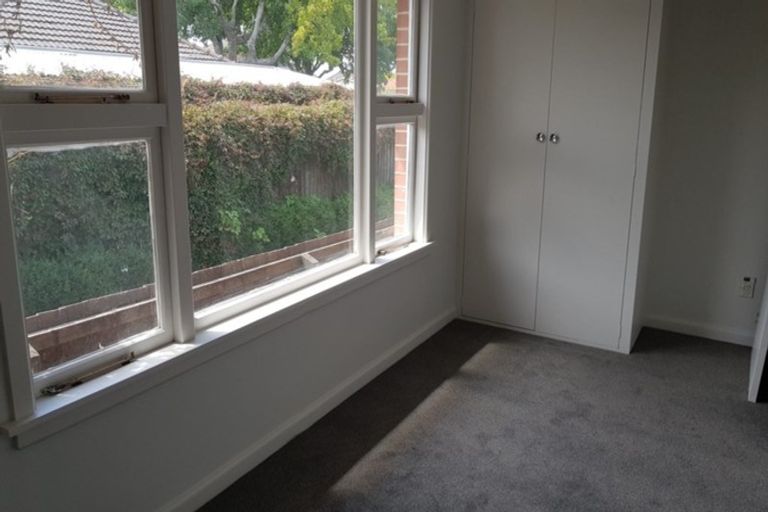 Photo of property in 1/3 Westmont Street, Ilam, Christchurch, 8041