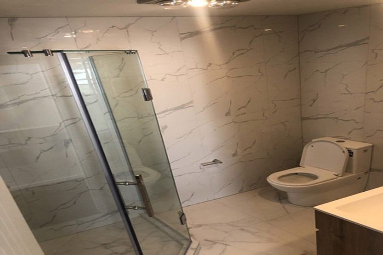 Photo of property in 37 Kaha Road, Takanini, 2110