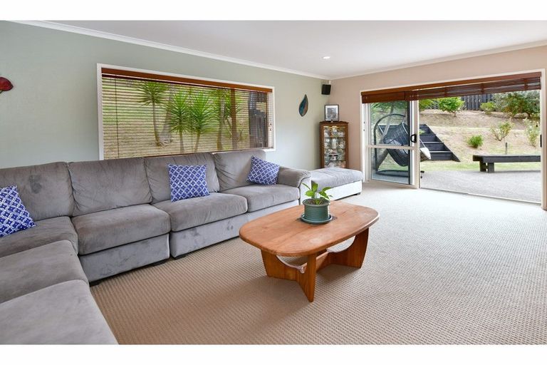 Photo of property in 52 Puhoi Road, Puhoi, Warkworth, 0994