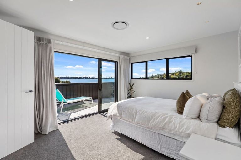 Photo of property in 37 Tangaroa Place, Poike, Tauranga, 3112