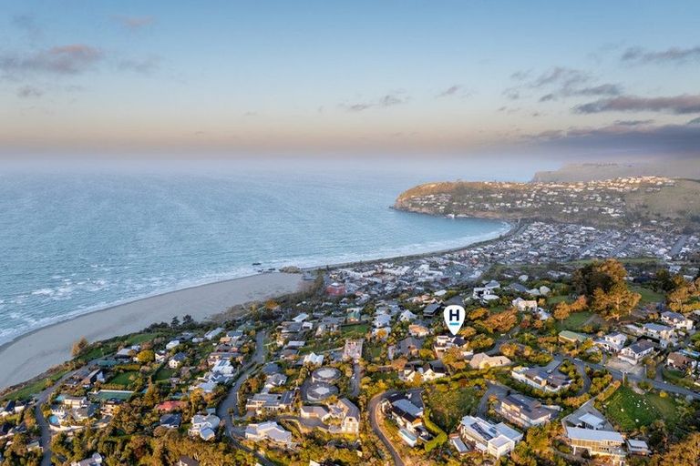 Photo of property in 28 Panorama Road, Clifton, Christchurch, 8081