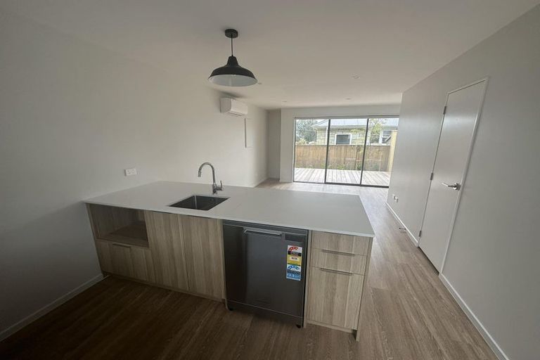 Photo of property in 117b Rata Street, Naenae, Lower Hutt, 5011