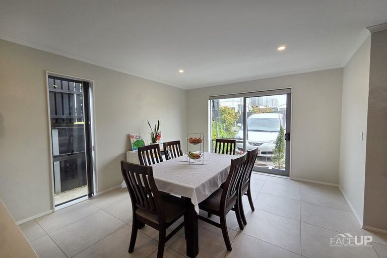 Photo of property in 10 Te Rau Place, Hobsonville, Auckland, 0616