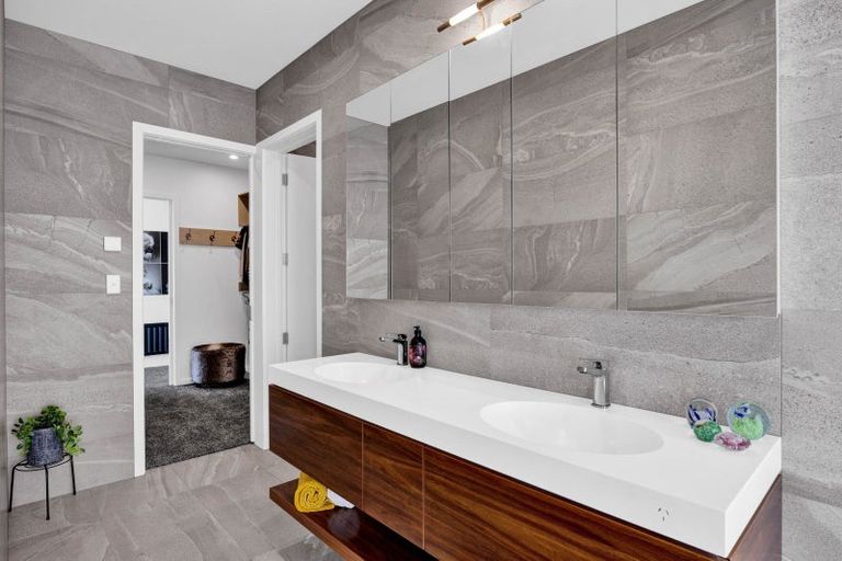 Photo of property in 24 Washer Road, Omata, New Plymouth, 4374