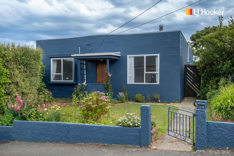 Photo of property in 10 Forbes Street, Balaclava, Dunedin, 9011