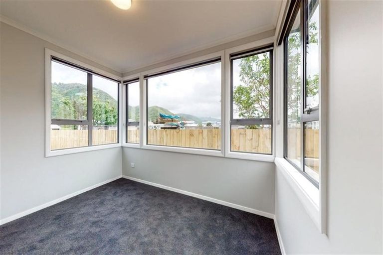 Photo of property in 133 Molesworth Street, Taita, Lower Hutt, 5011