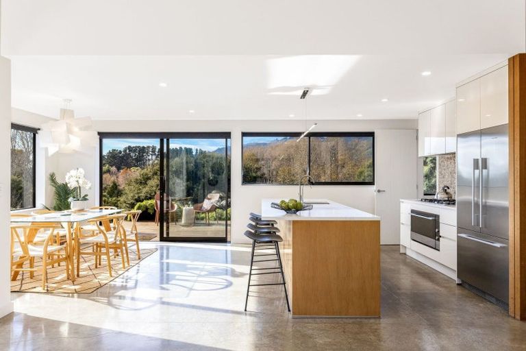 Photo of property in 3 Te Heke Place, Waikanae, 5036