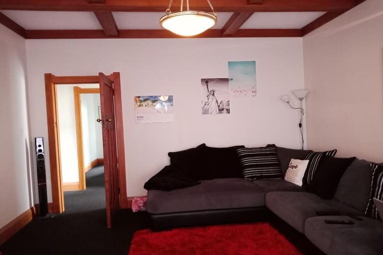 Photo of property in 8a Heath Grove, Waiwhetu, Lower Hutt, 5010