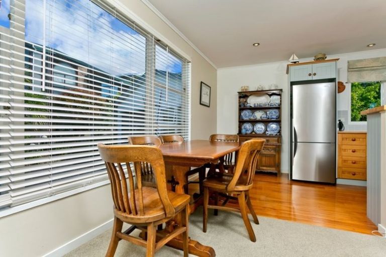 Photo of property in 24 Long Bay Drive, Torbay, Auckland, 0630