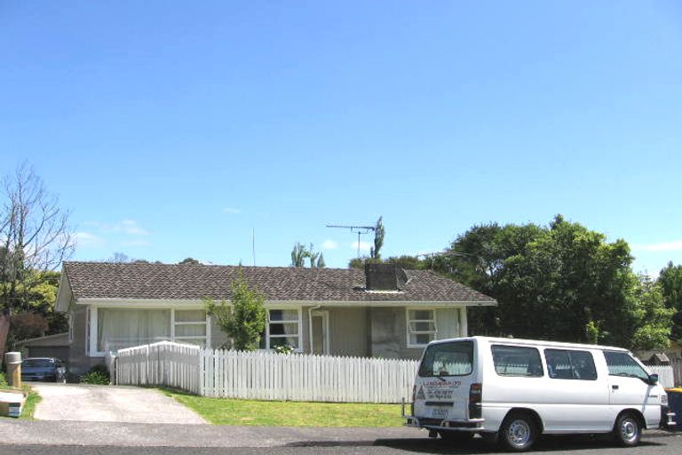 Photo of property in 67 Stott Avenue, Birkdale, Auckland, 0626