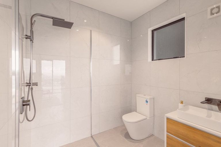 Photo of property in 280 Major Hornbrook Road, Mount Pleasant, Christchurch, 8081