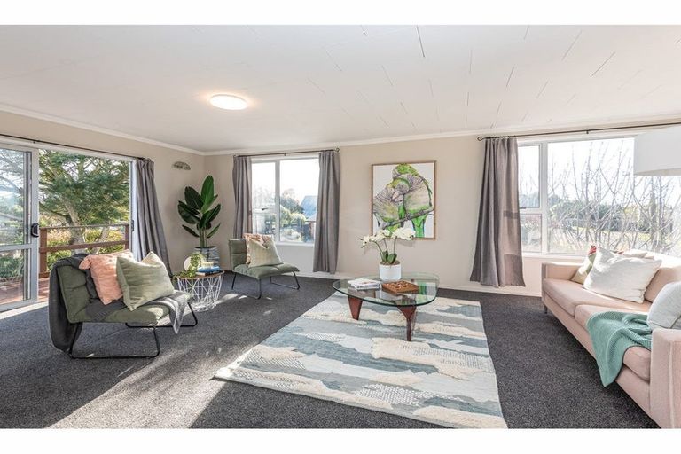 Photo of property in 26 Gibbs Drive, Woodend, 7610