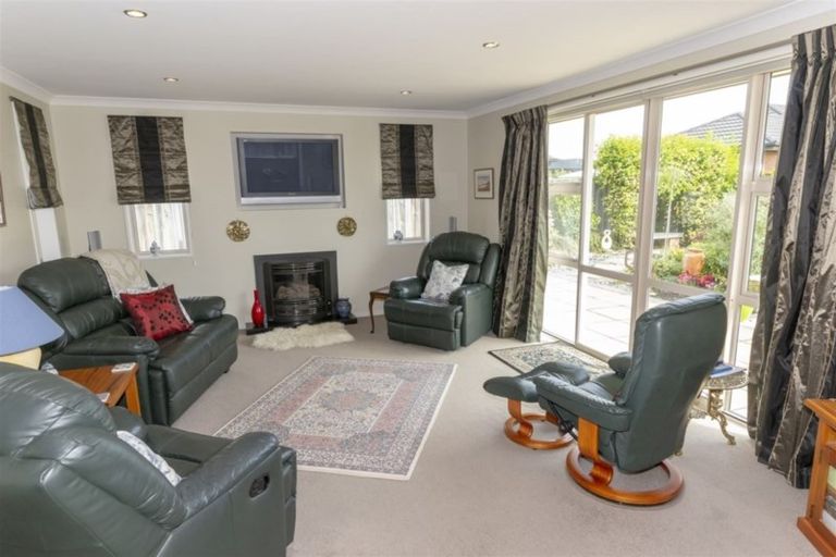 Photo of property in 9 Berkeley Close, Rangiora, 7400