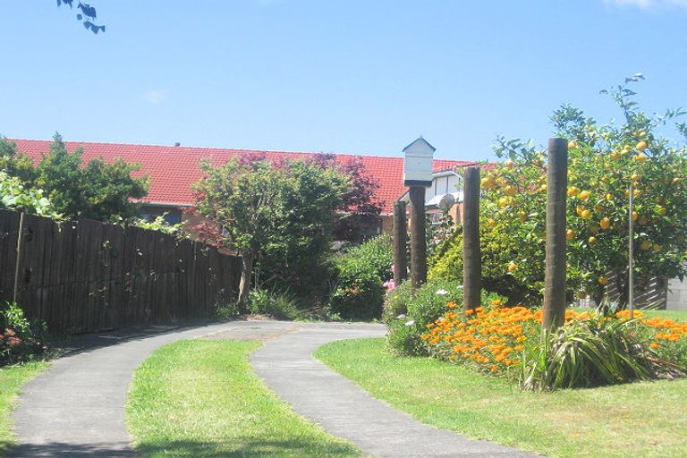 Photo of property in 8b Edgehill Place, Te Puke, 3119