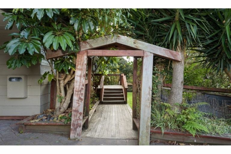 Photo of property in 35b Esmeralda Street, Welcome Bay, Tauranga, 3112