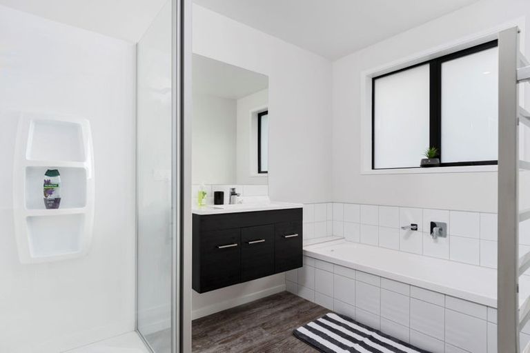 Photo of property in 8 Anglers Way, Omokoroa, 3114