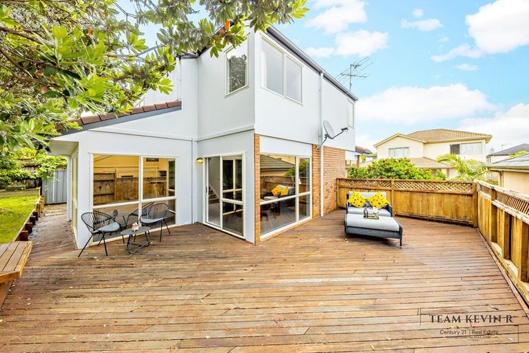 Photo of property in 47b Redoubt Road, Goodwood Heights, Auckland, 2105