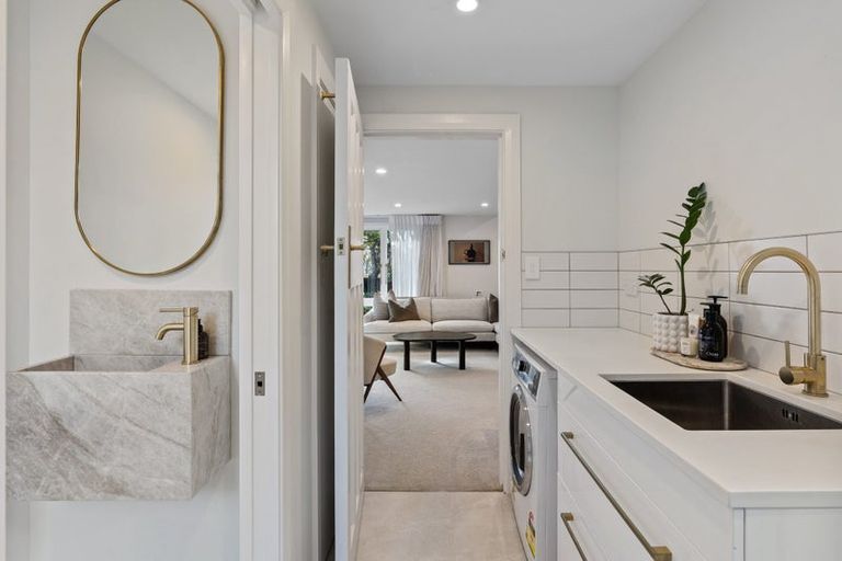 Photo of property in 49 Paparoa Street, Papanui, Christchurch, 8053